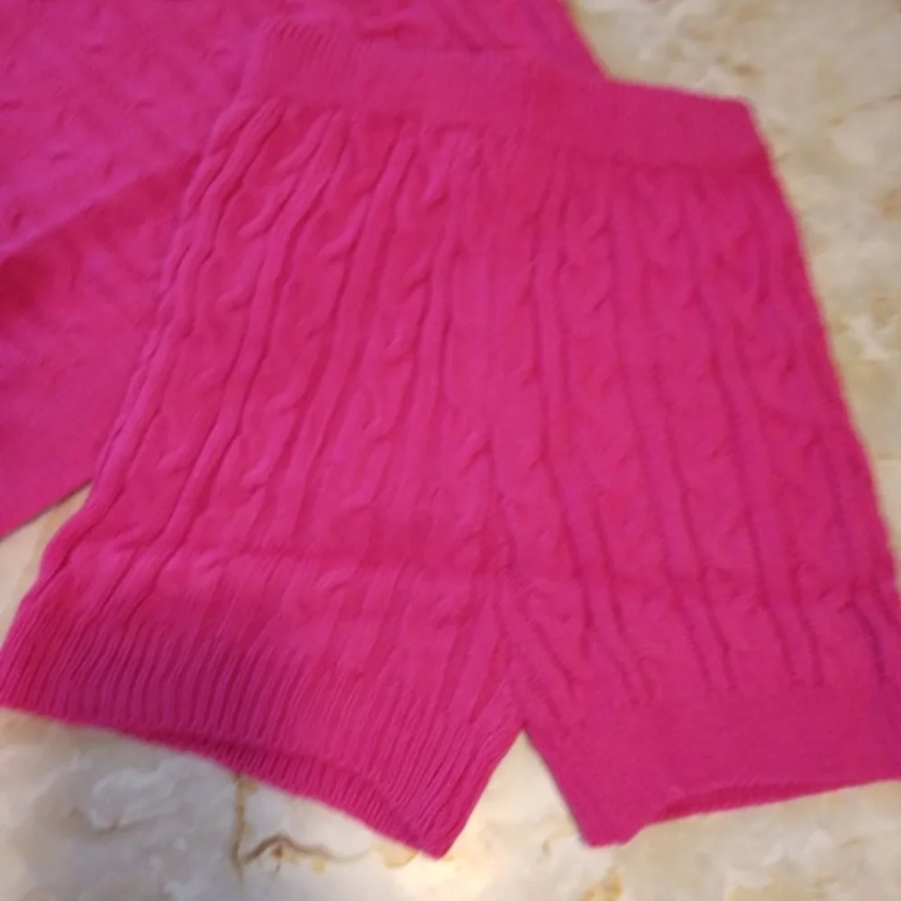 Fuchsia- 2pc Knit Shorts Set - Picture 6 of 11